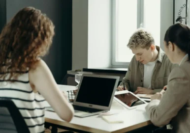 biznax-post1-min biznax-post1-min